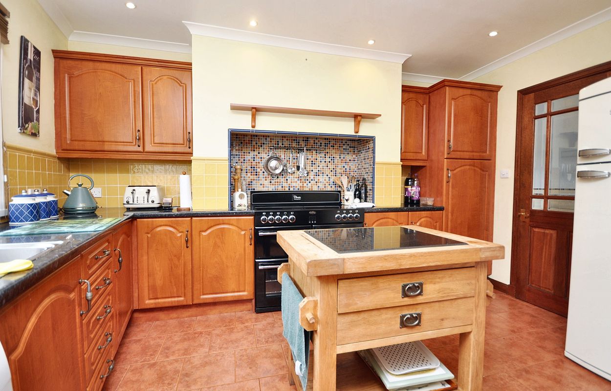 Kitchen 2
